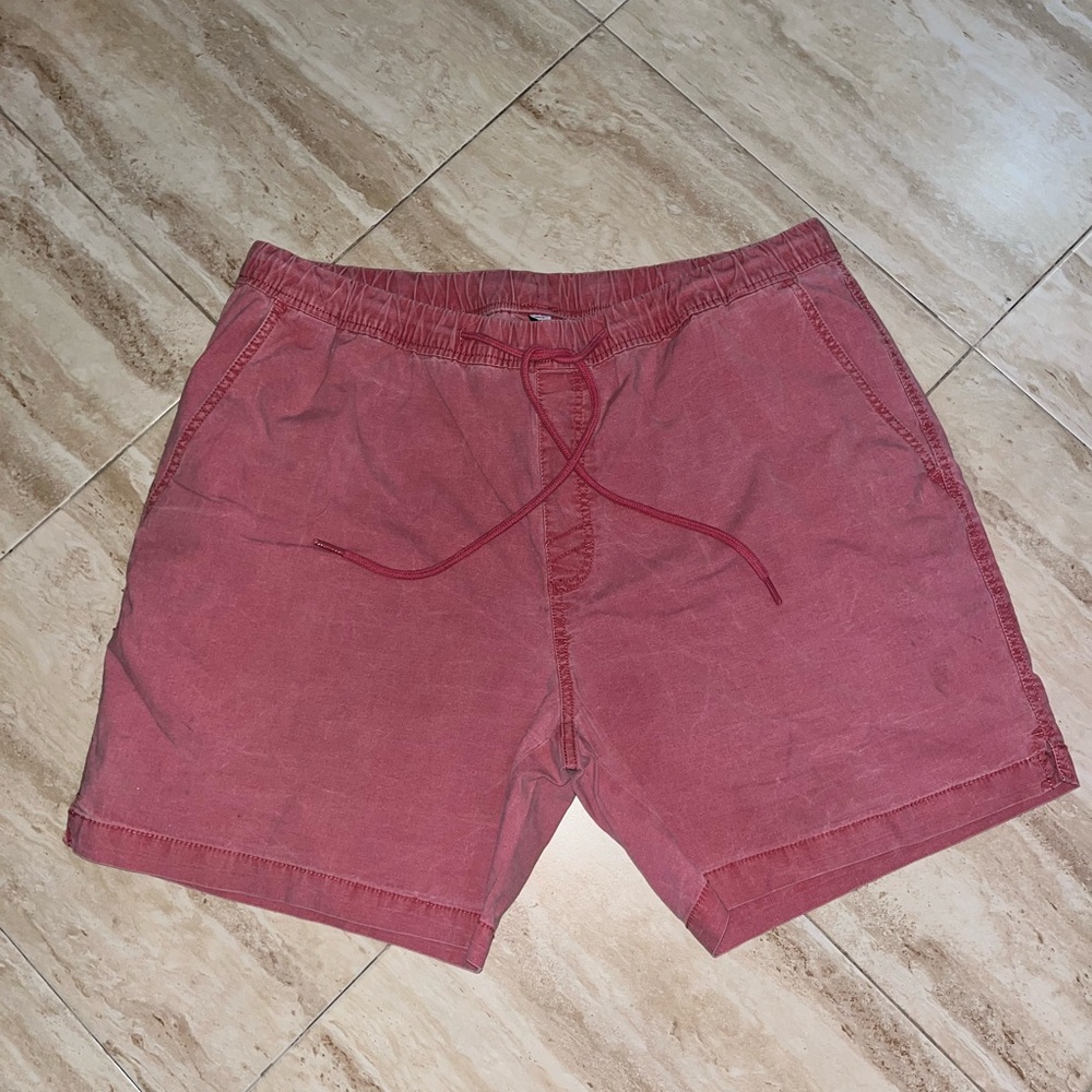 IZOD Men’s Saltwater Stretch Drawstring Shorts